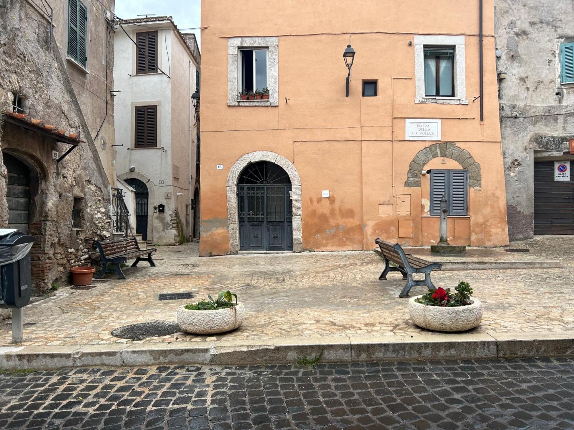 La Piazzetta Apartment Tivoli Exterior photo